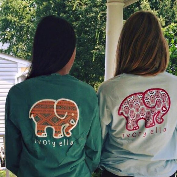 Ivory Ella | Pocketed Seafoam Aztec Print Long Sleeve Tee | Size Large - Picture 3 of 12